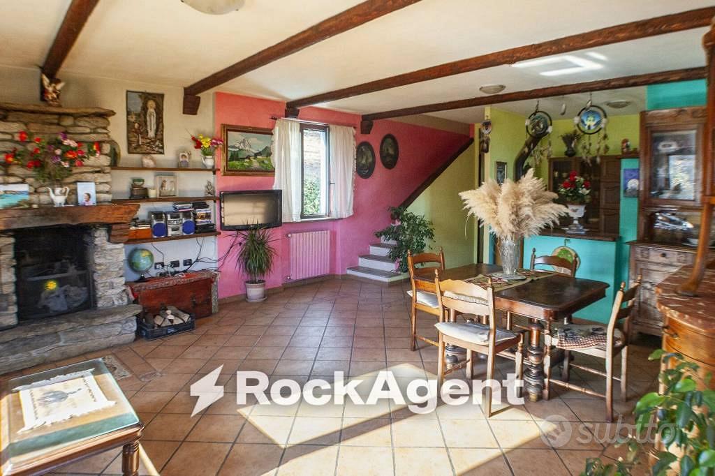 Rustico / Casale di 535 m² con 4 locali e box auto - Vista 5