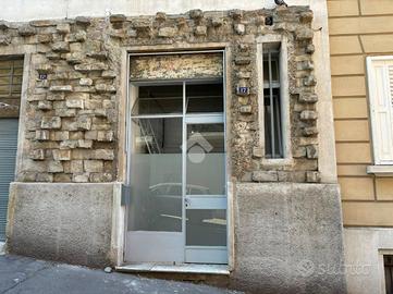NEGOZIO A TRIESTE