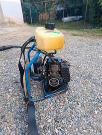decespugliatore Kawasaki a zaino td33