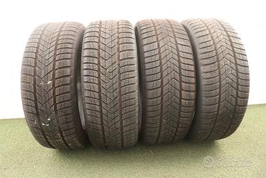 Gomme Pirelli Sottozero 3 225 45 18 inverno