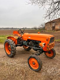 Trattore Agricolo Fiat 215