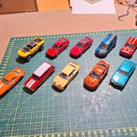 MODELLI DI AUTO 1/64 USATI