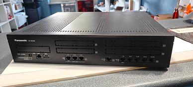 Panasonic kx-ns500 centralino voip + 3 telefoni