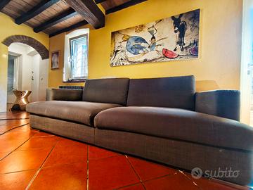 divano tre posti artigianale