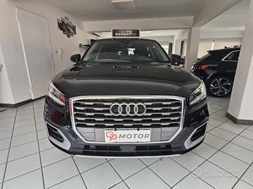 Audi Q2 35 TDI S tronic Identity Black