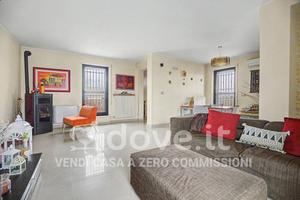 Appartamento di 130 m² con 5 locali a Adelfia