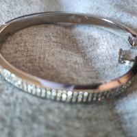 due braccialetti Lotus
