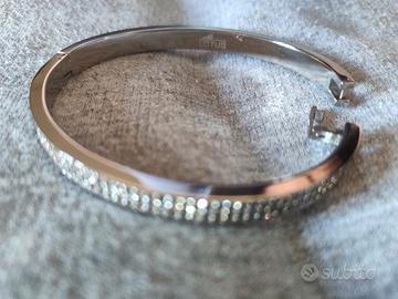 due braccialetti Lotus