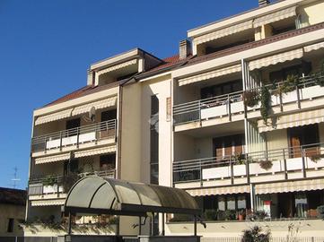 2 LOCALI A CARDANO AL CAMPO