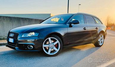 Audi A4 IV 2011 Avant 2.0 tdi Advanced multitronic