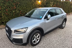 Acquistiamo veicoli usati - auto, camper, barche -