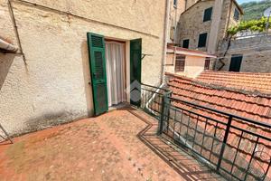 RUSTICO A PIETRABRUNA