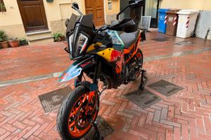 Ktm 890 smt 2023