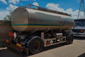 rimorchio cisterna carburanti  2 scomparti ADR