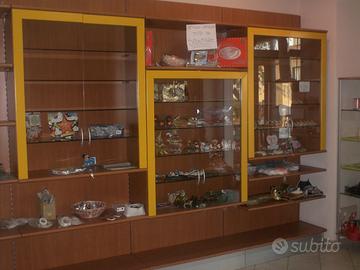 Scaffali per arredo negozio