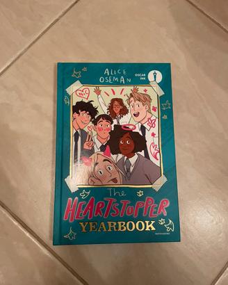 Heartstopper yearbook