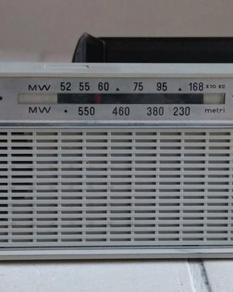 Radio portatile vintage Kosmophon anni '60