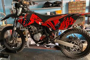 moto Beta 125 da enduro del 2016