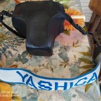 Macch. fot. analogica Yashica 108 con accessori