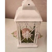 lanterne e bambola tutta in ceramica 