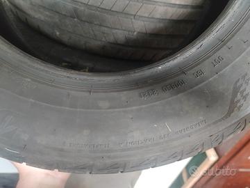 Gomme Auto 225/65R17 102V