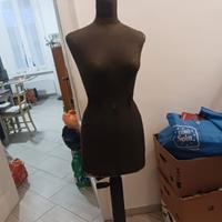 manichino in legno vintage