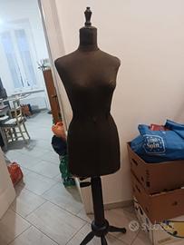 manichino in legno vintage