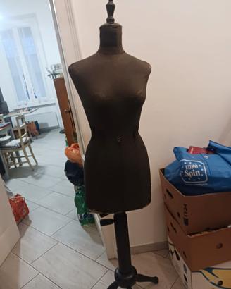 manichino in legno vintage