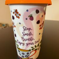 Tazza con coperchio in silicone