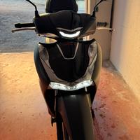 Honda Sh150 2023- 2789 KM