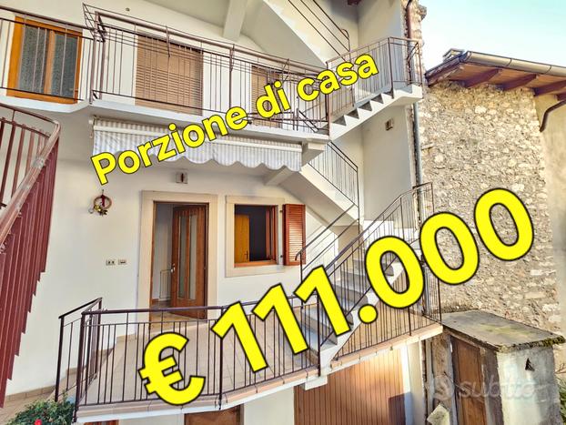 PORZIONE BIFAMILIARE con 2 terrazzi, stube, ecc