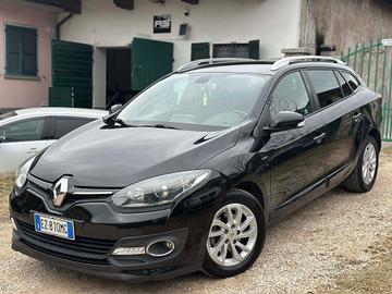 Renault MEGANE dCi 110CV SPORTTOUR LIMITED EU6B