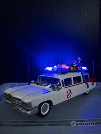 Ghostbusters Ecto-1