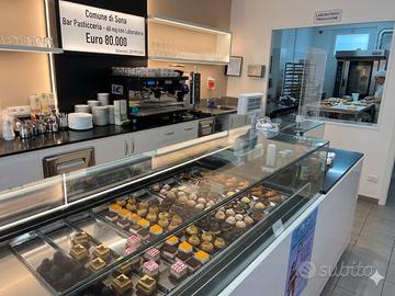 30r bar pasticceria con laboratorio no ristorante