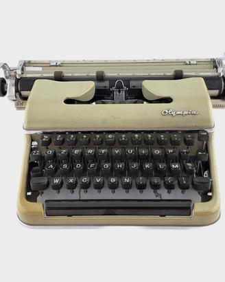 macchina da scrivere d'epoca olimpia