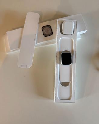 Apple Watch Serie 8 White Sport Band