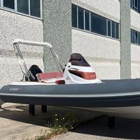 Gommone 2 Bar 6,80 con motore Suzuki 140 BG