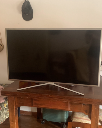 Samsung Smart TV 40" Full HD + Chromecast incluso