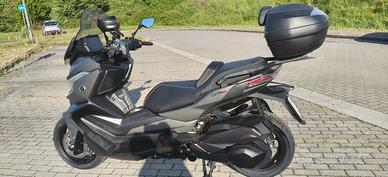 Voge sr4 400 Max