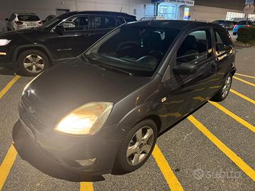 Ford Fiesta 1.4 diesel tdci