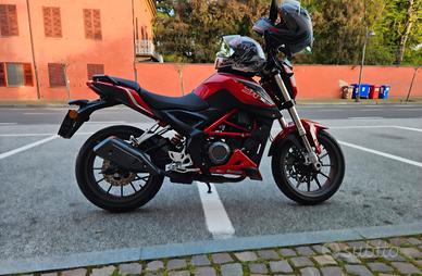 Moto Benelli 251