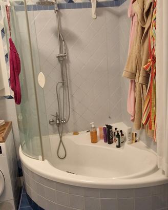 vasca da bagno con box