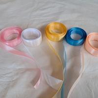 Nastri in raso di vari colori, lotto 2