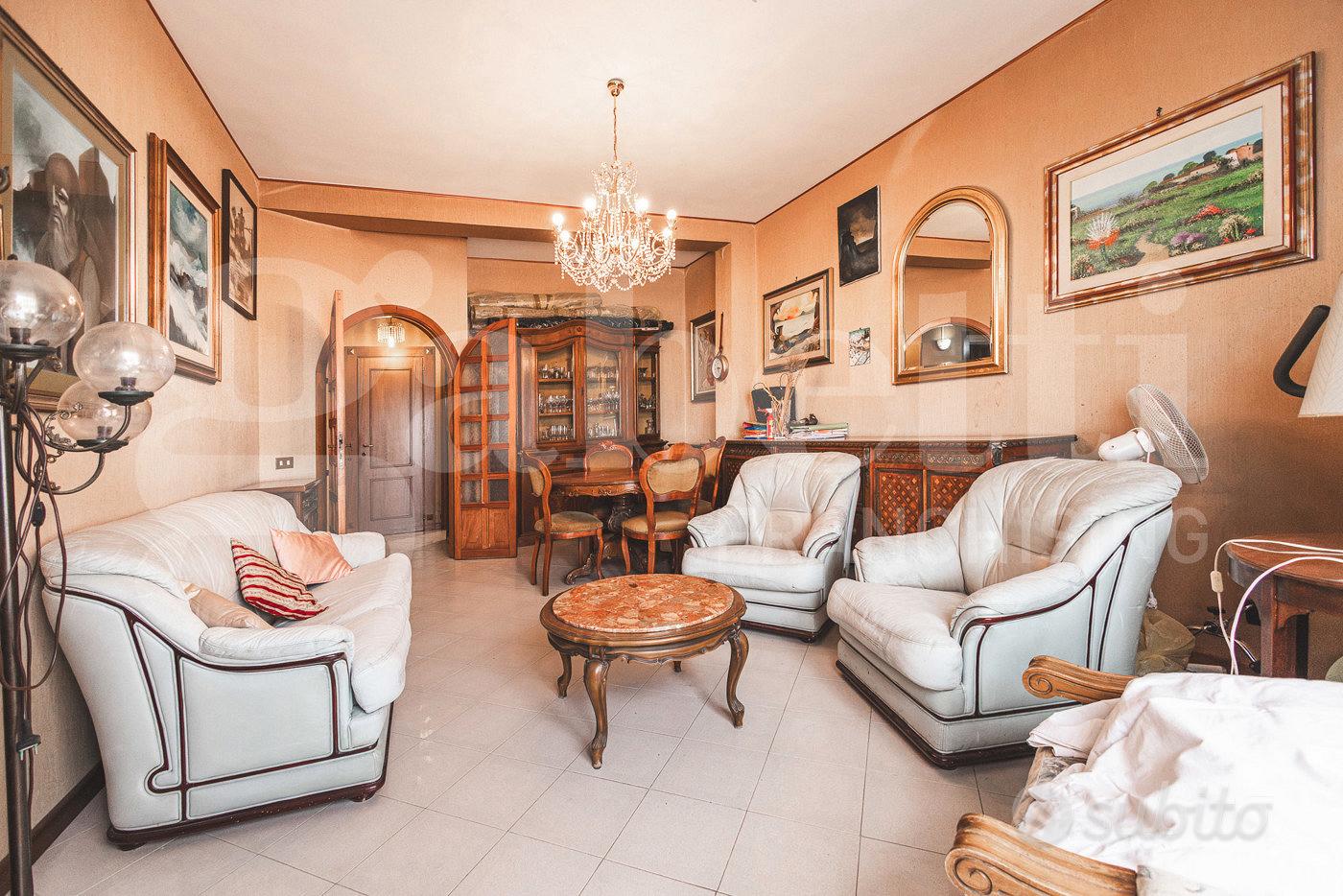 Apartment in Cagliari, Is Mirrionis - Vista 5