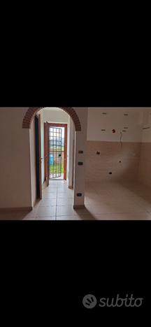 House in Colfelice - Vista 3