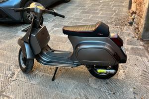 Vespa elaborata