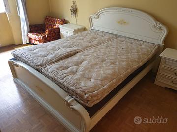 letto matrimoniale classico elegante