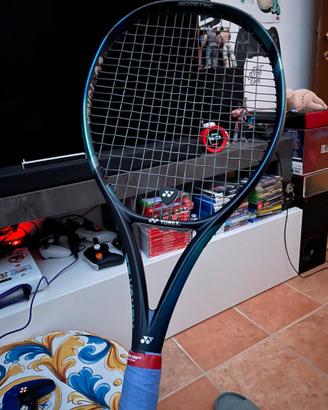 Yonex Ezone 100