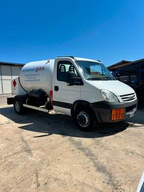 Iveco daily cisterna GPL