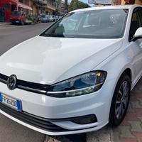 Volkswagen Golf 1.6 TDI 115 CV 5p. Business BlueMo